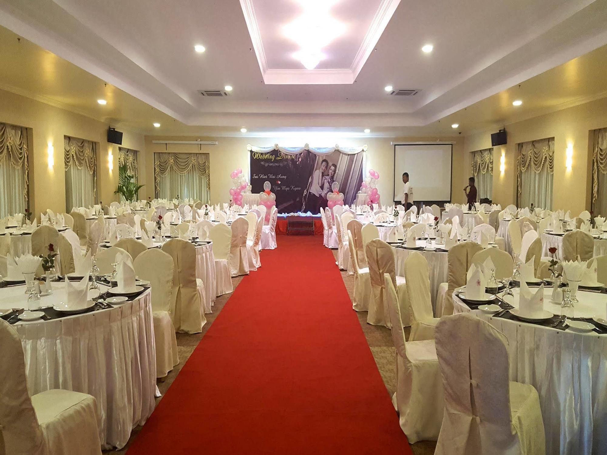 Royal Taunggyi Hotel Dış mekan fotoğraf