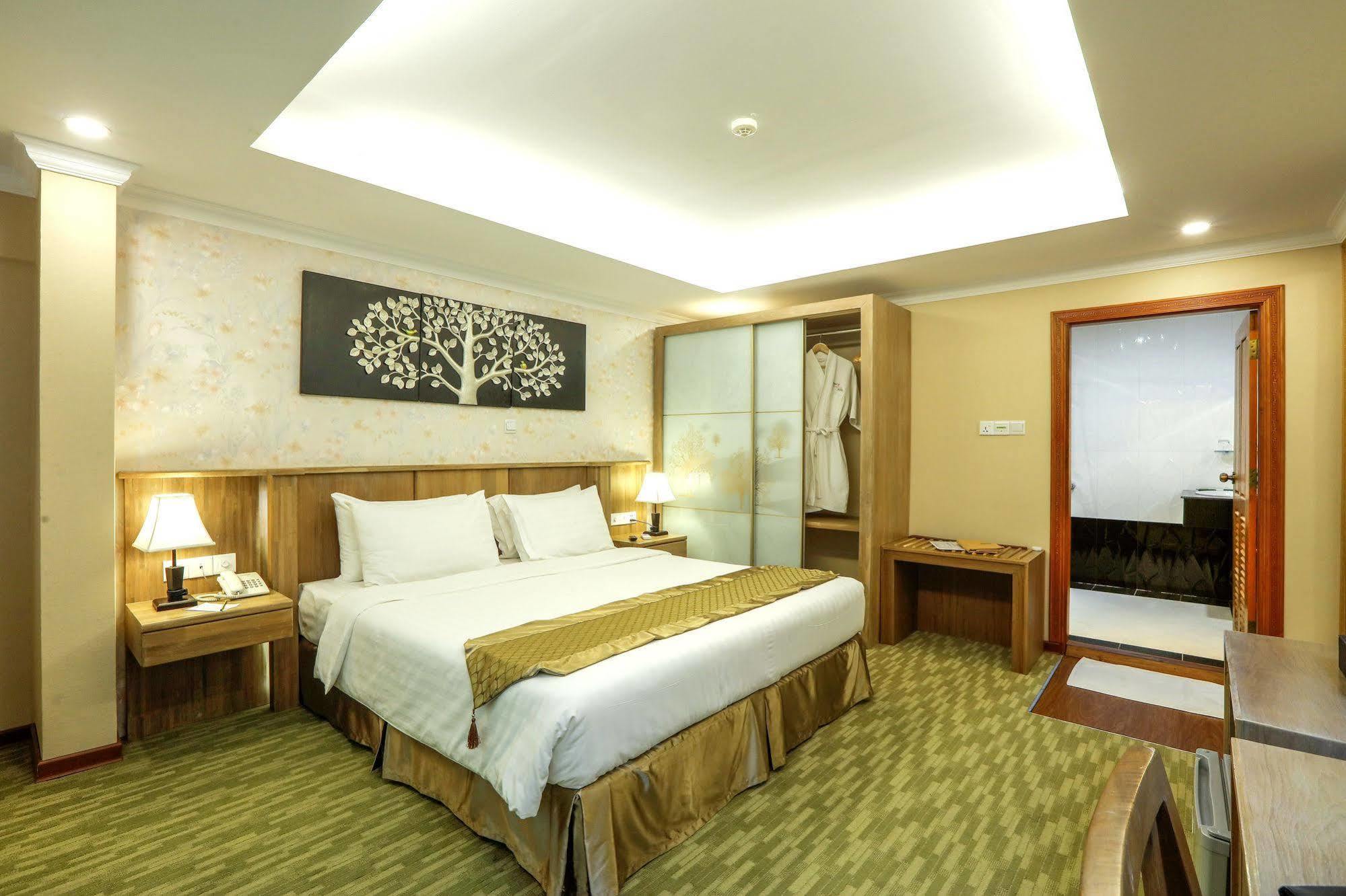Royal Taunggyi Hotel Dış mekan fotoğraf
