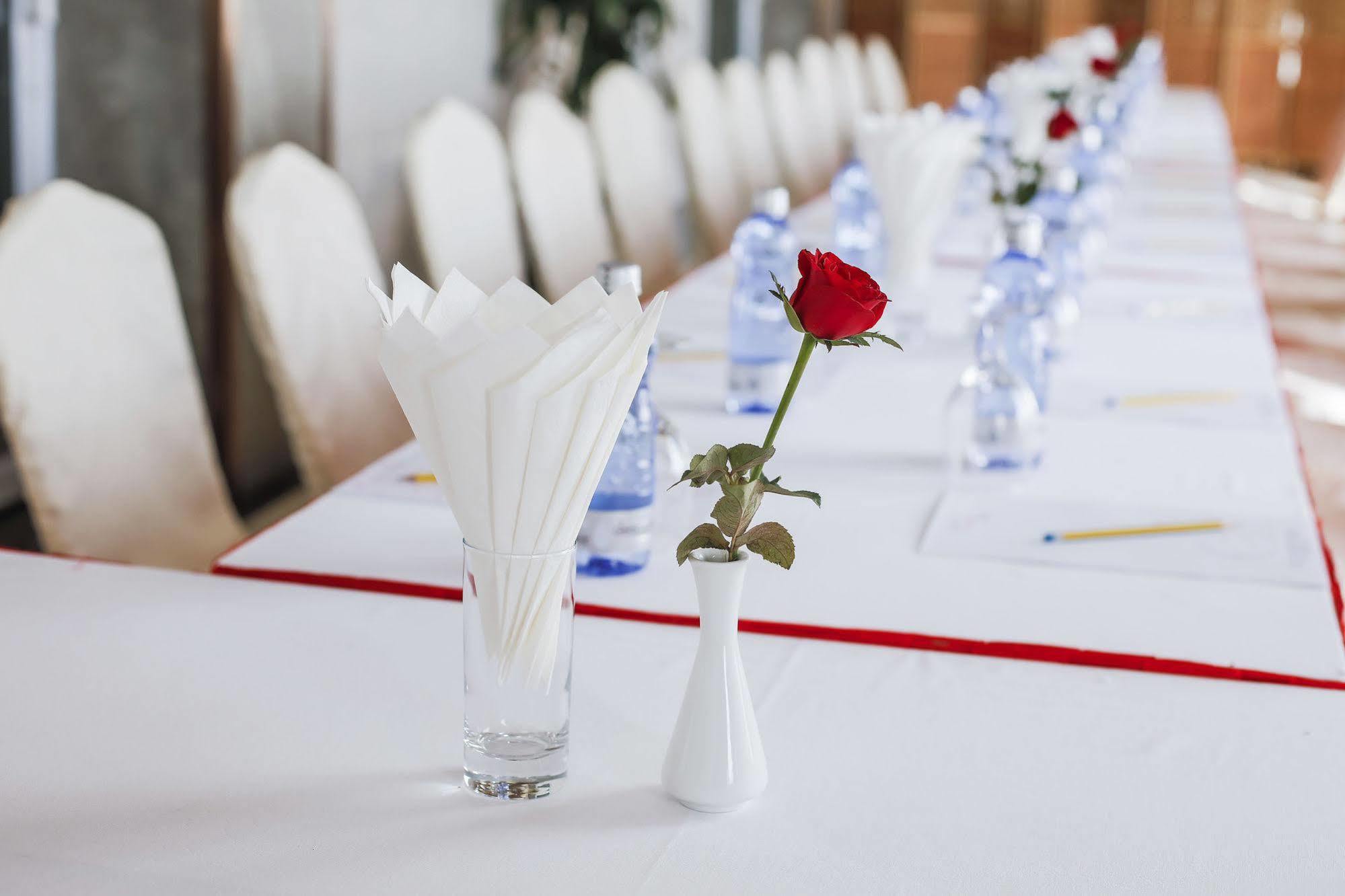 Royal Taunggyi Hotel Dış mekan fotoğraf
