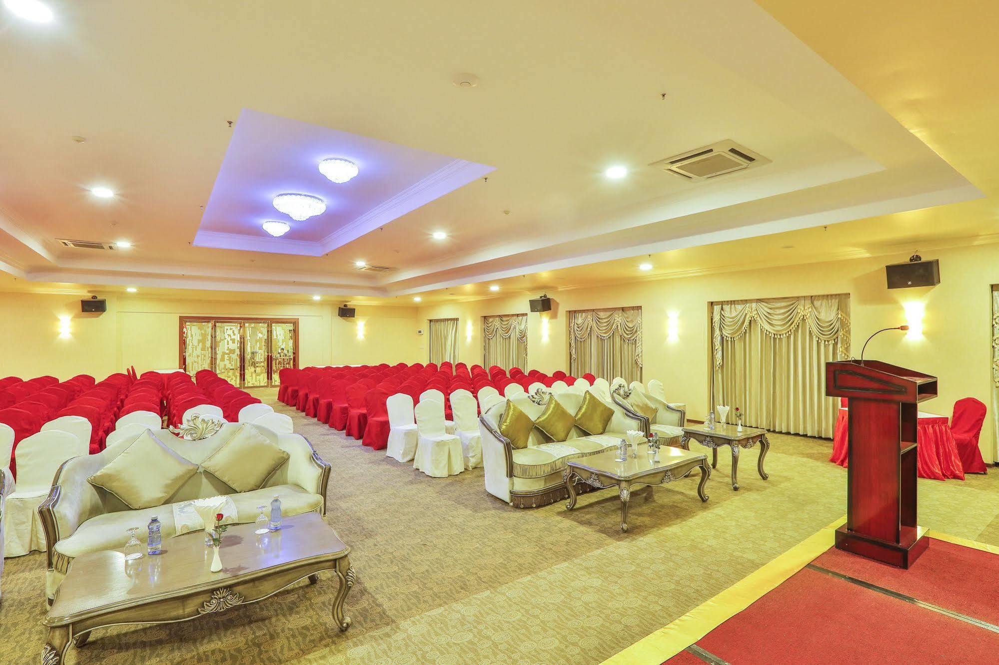 Royal Taunggyi Hotel Dış mekan fotoğraf
